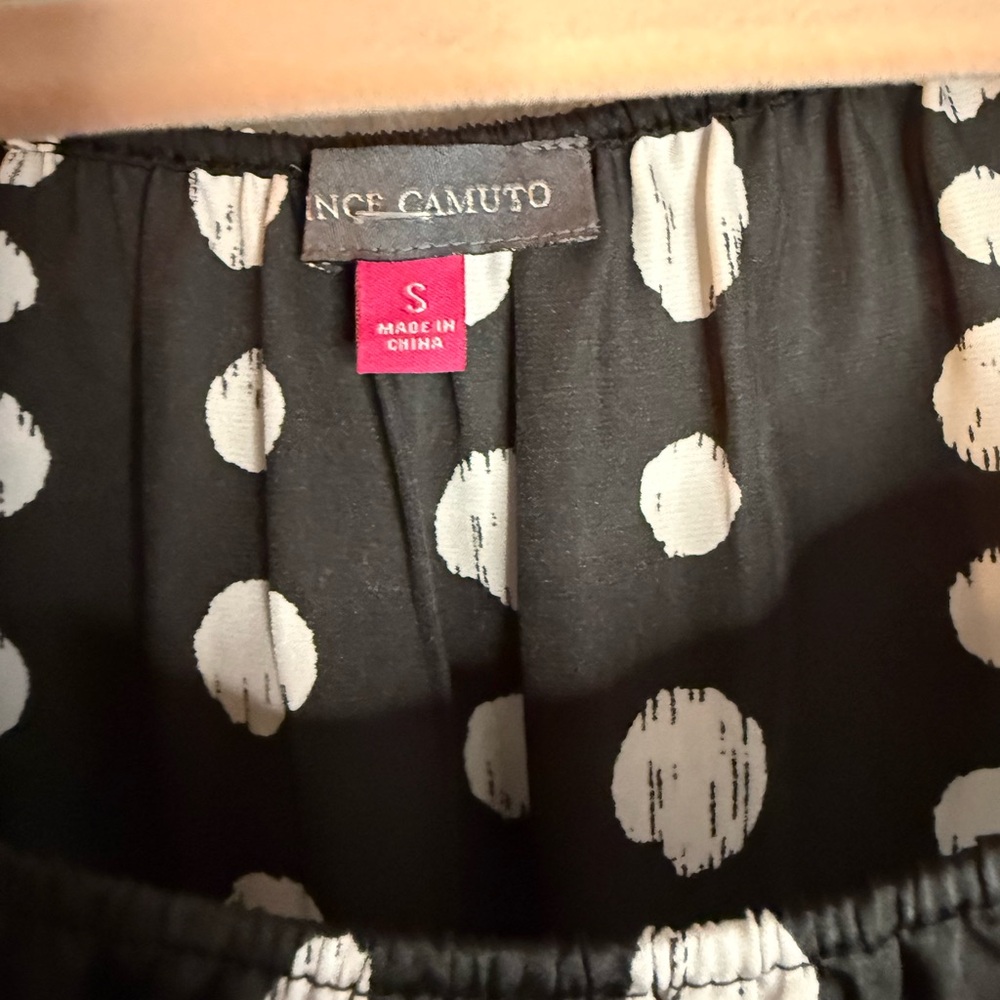 Vince Camuto S Black White Polka Dot Ruffle 3/4 Sleeve Blouse - Picture 2 of 5